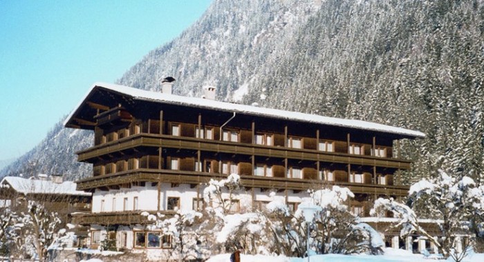 Hotel Strolz, Mayrhofen ski chalet, image 2
